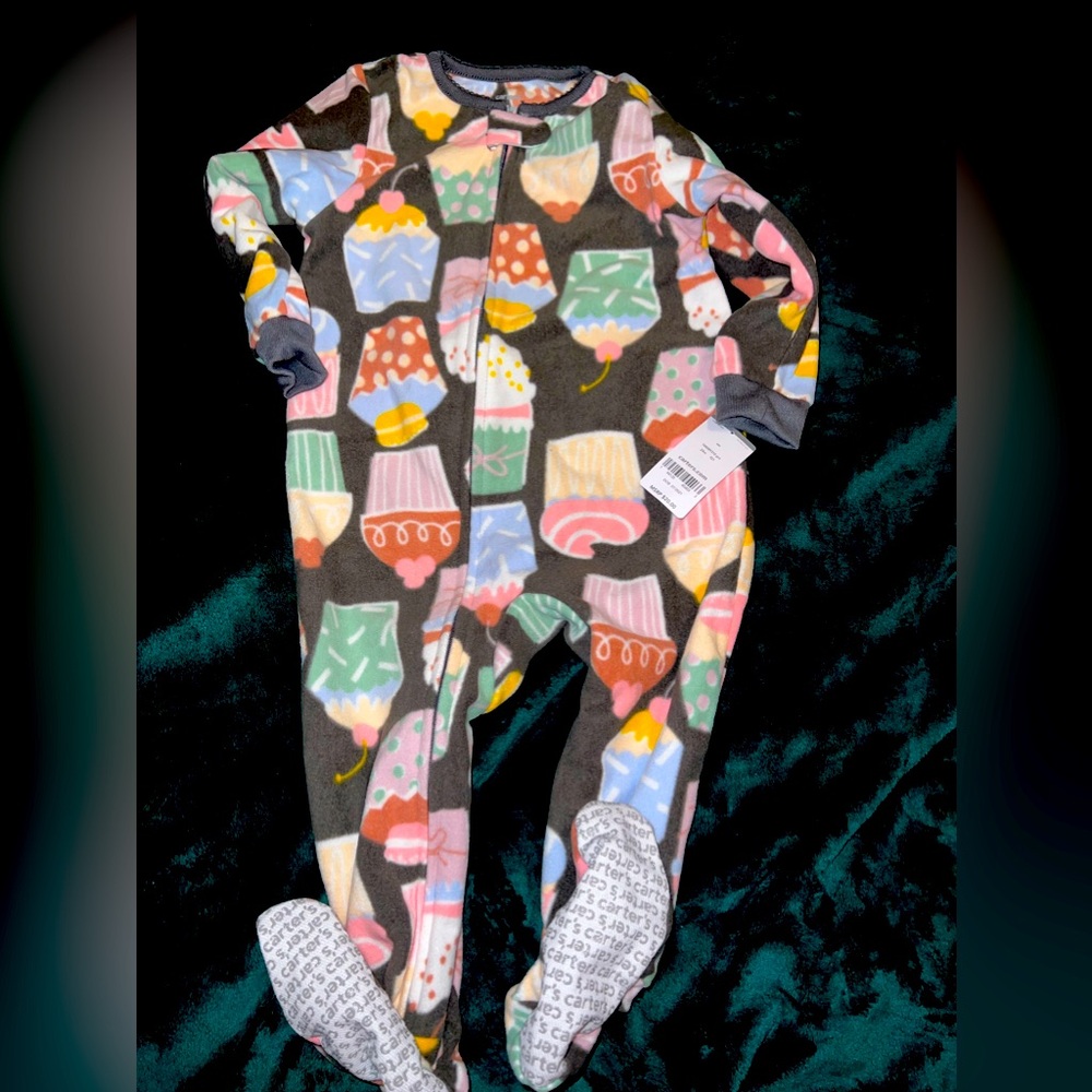 Toddler Girl Carter's Cupcakes Fleece Footed Pajamas - 24months